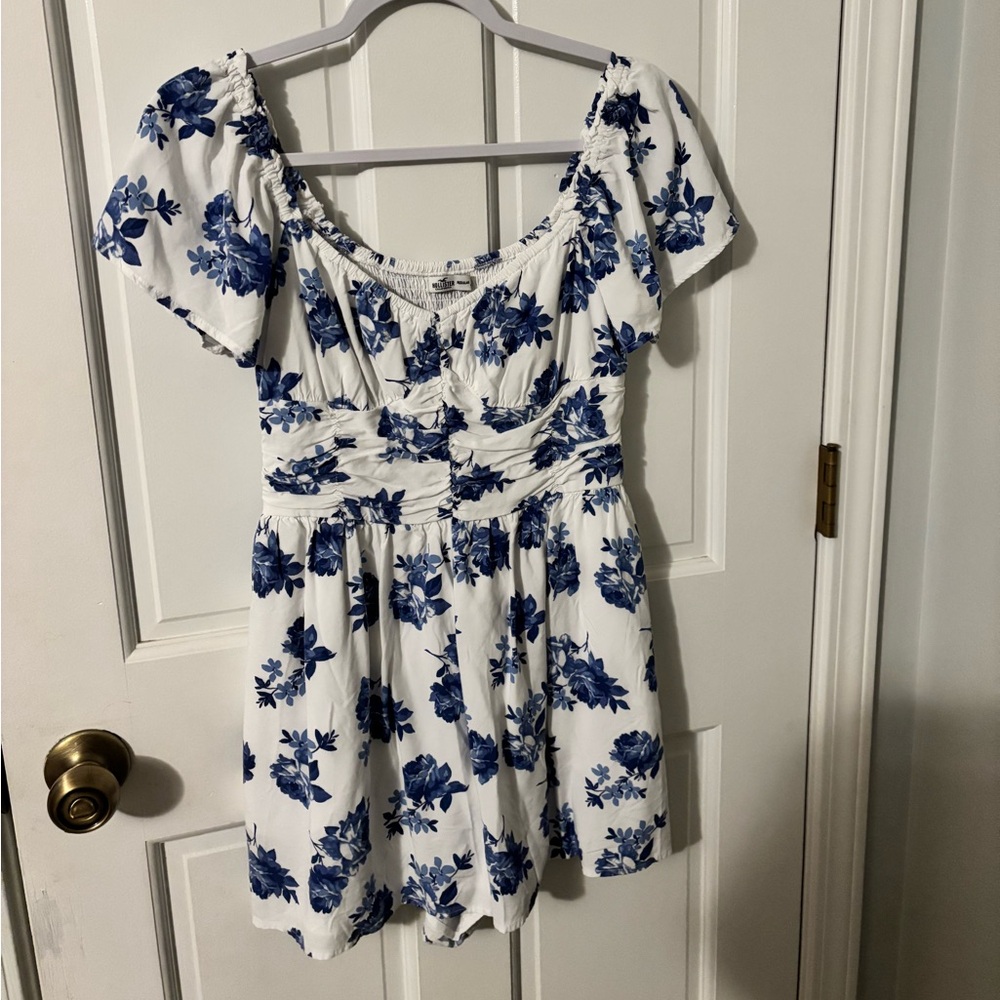 Hollister Floral Romper. Size M